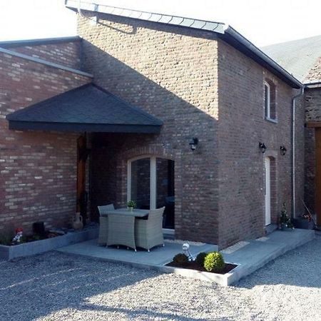 L'Etable D'Evelyne Hotel Bastogne Bagian luar foto